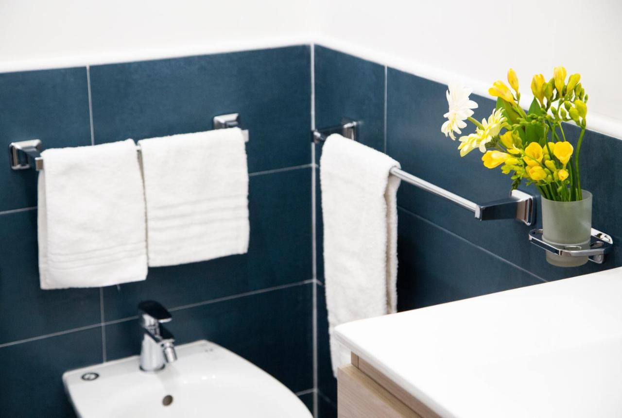 Handmade Rest Room Napoli Bagian luar foto