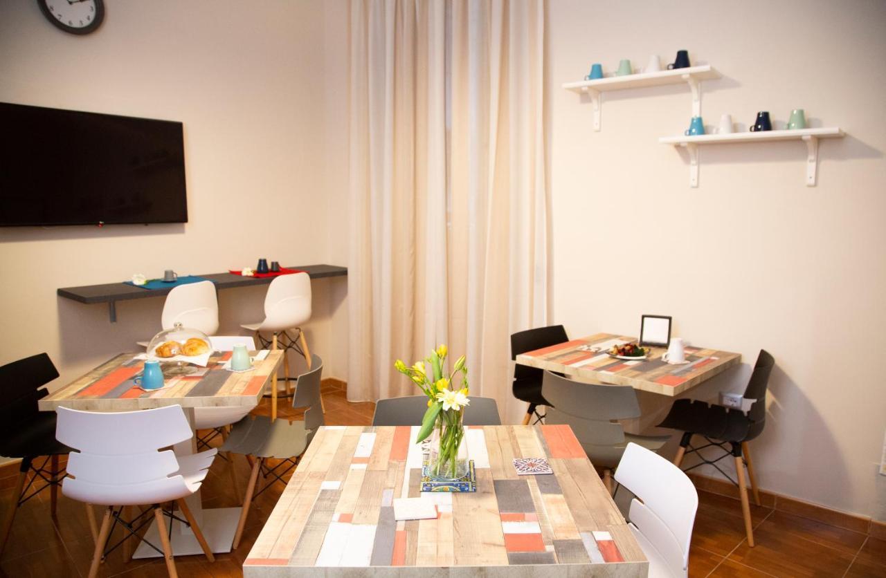 Handmade Rest Room Napoli Bagian luar foto